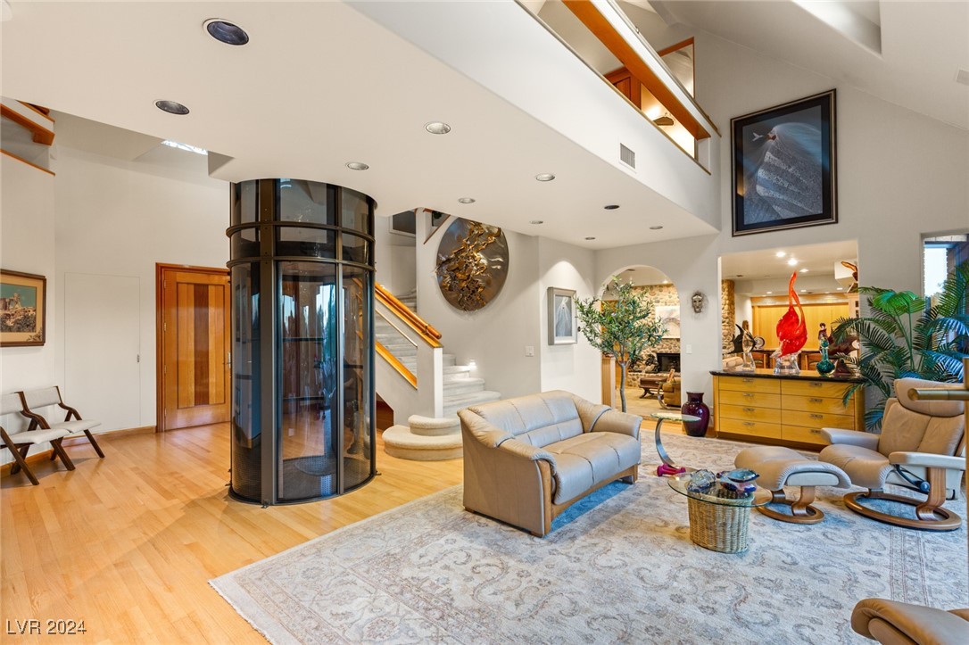 8701 CANYON VIEW Drive