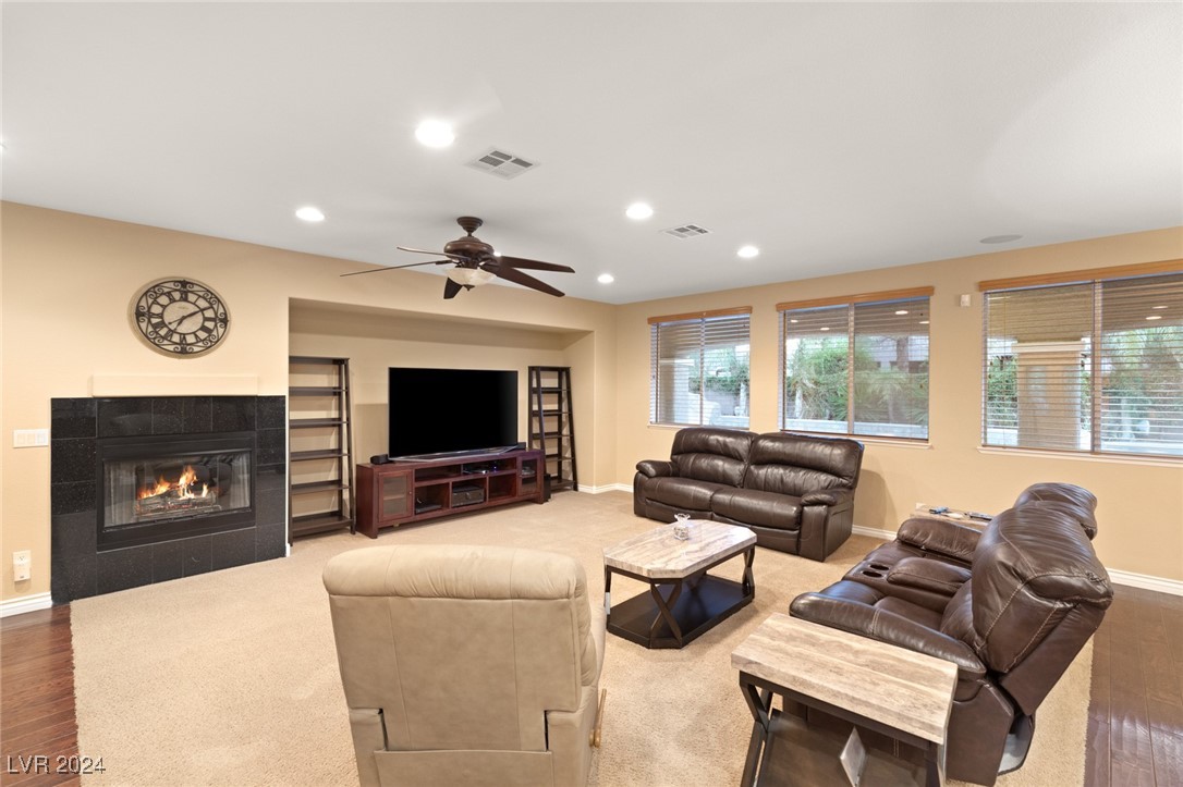 7217 SASHAYING SPIRIT Court