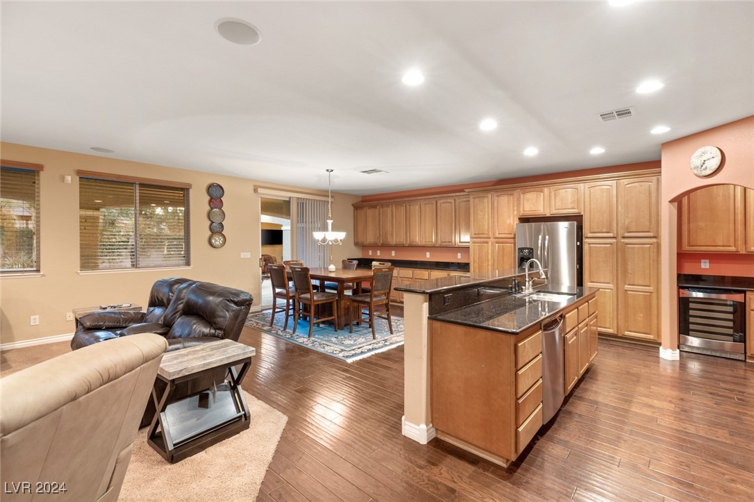 7217 SASHAYING SPIRIT Court
