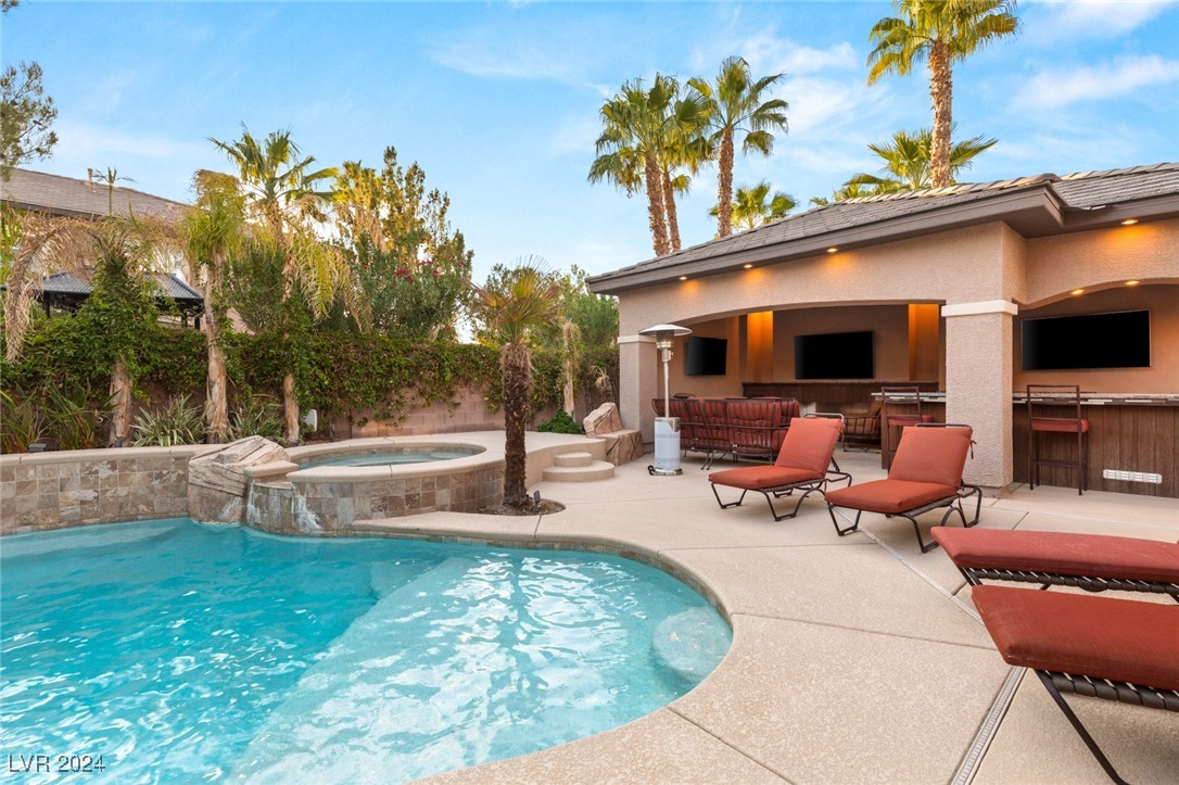 7217 SASHAYING SPIRIT Court