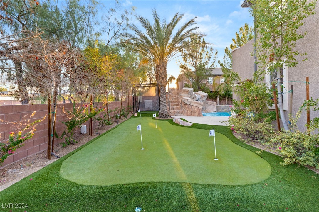 7217 SASHAYING SPIRIT Court
