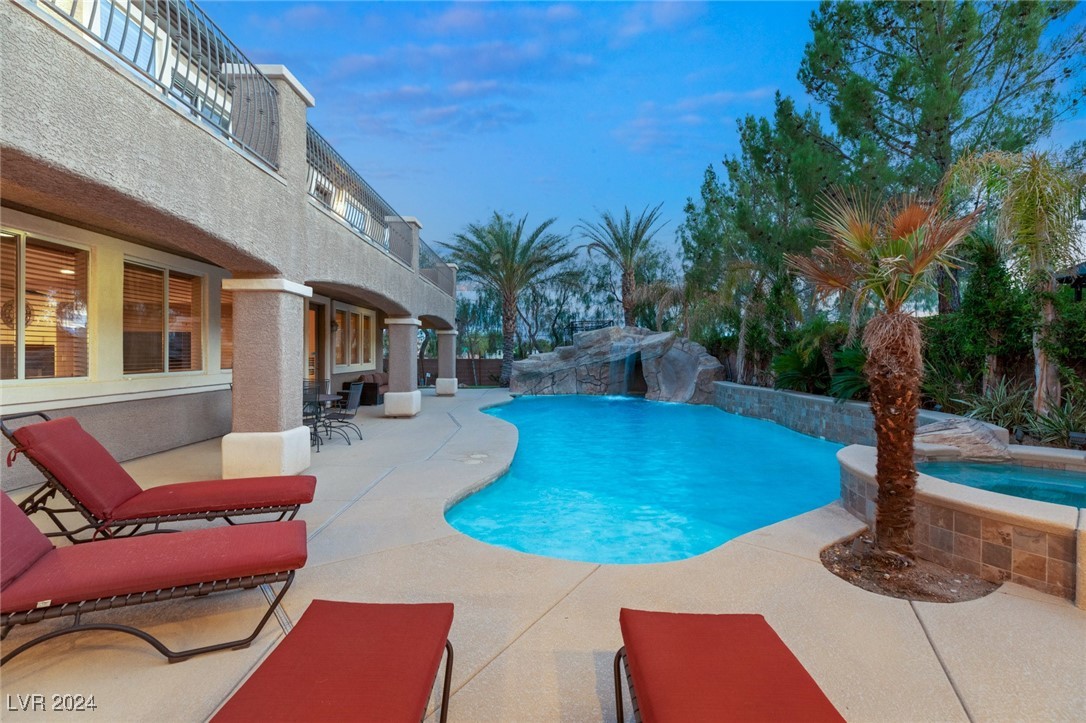 7217 SASHAYING SPIRIT Court