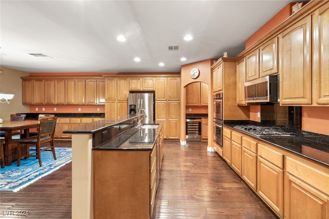 7217 SASHAYING SPIRIT Court