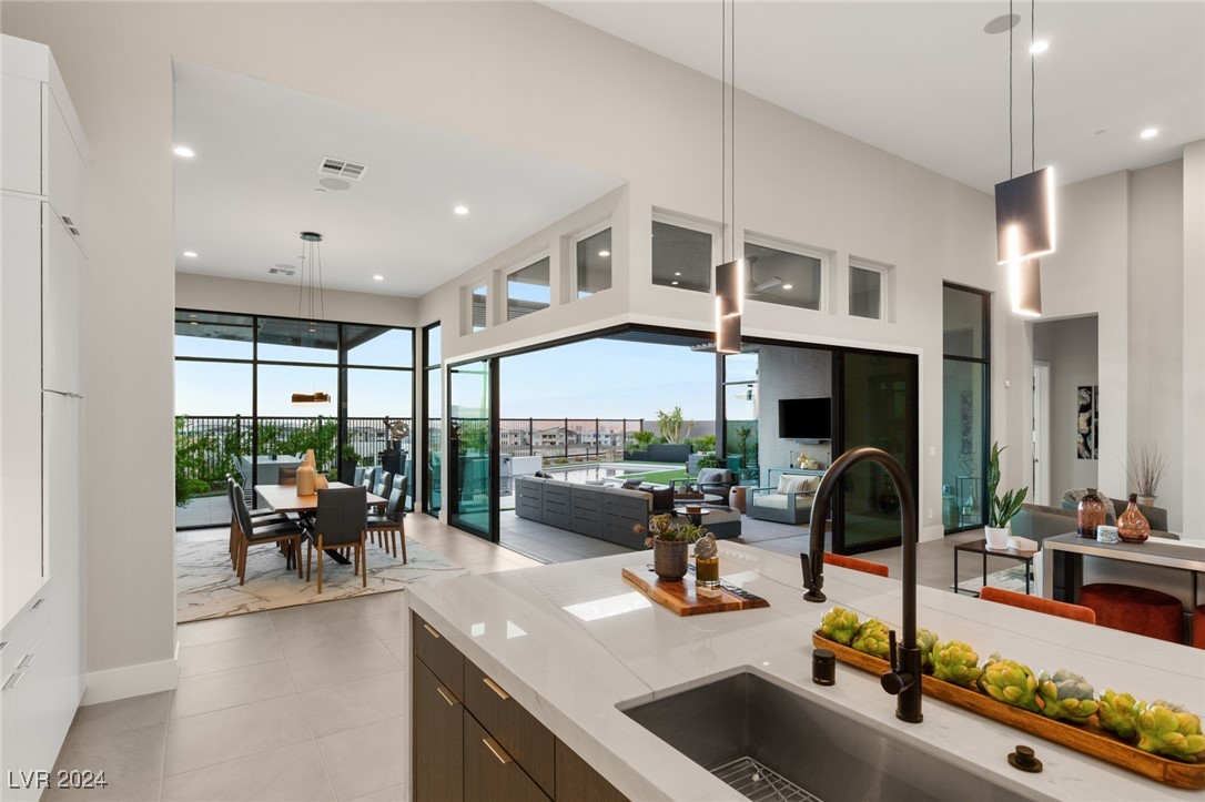 5160 STONE VIEW Drive