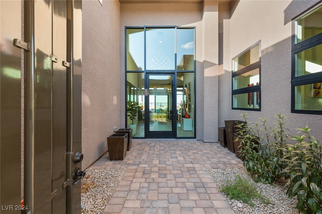 5160 STONE VIEW Drive