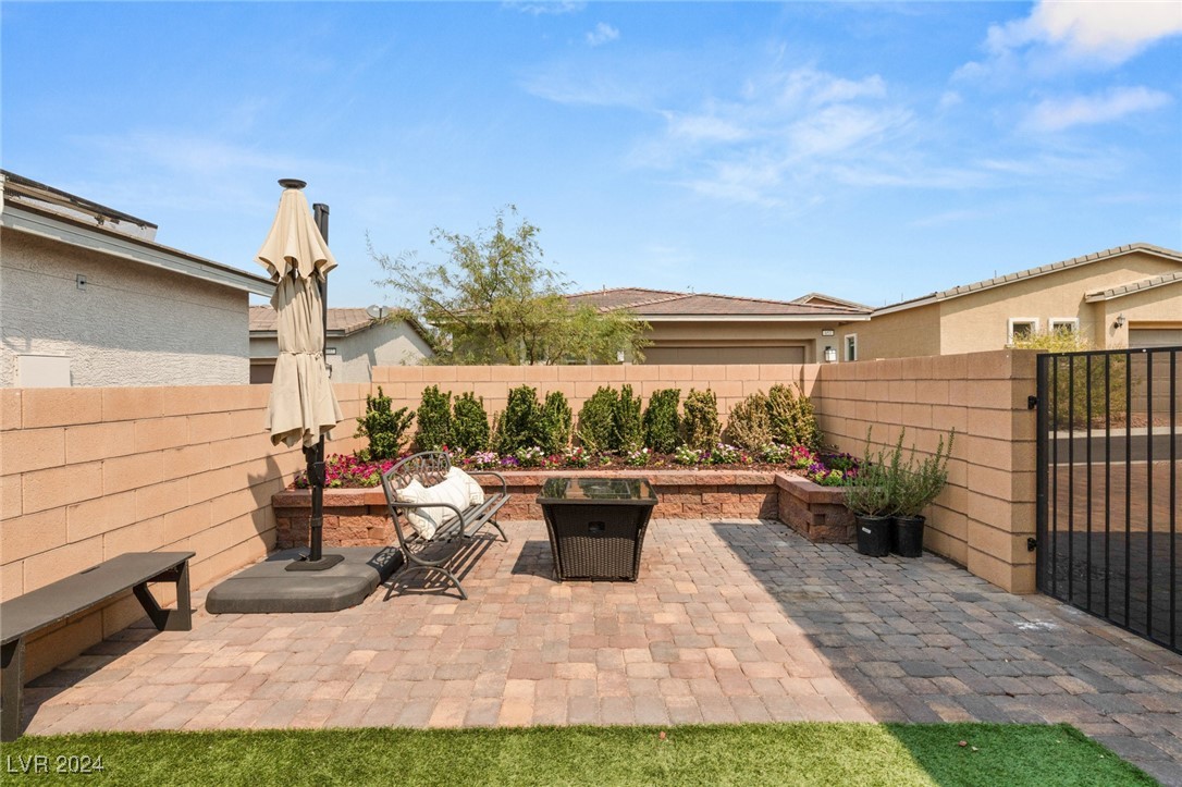 936 East SUNSET Road