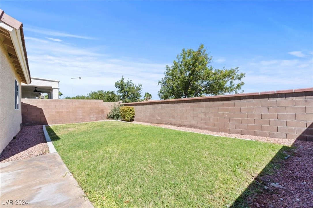 9836 PANORAMA CLIFF Drive