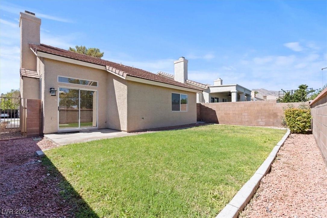 9836 PANORAMA CLIFF Drive