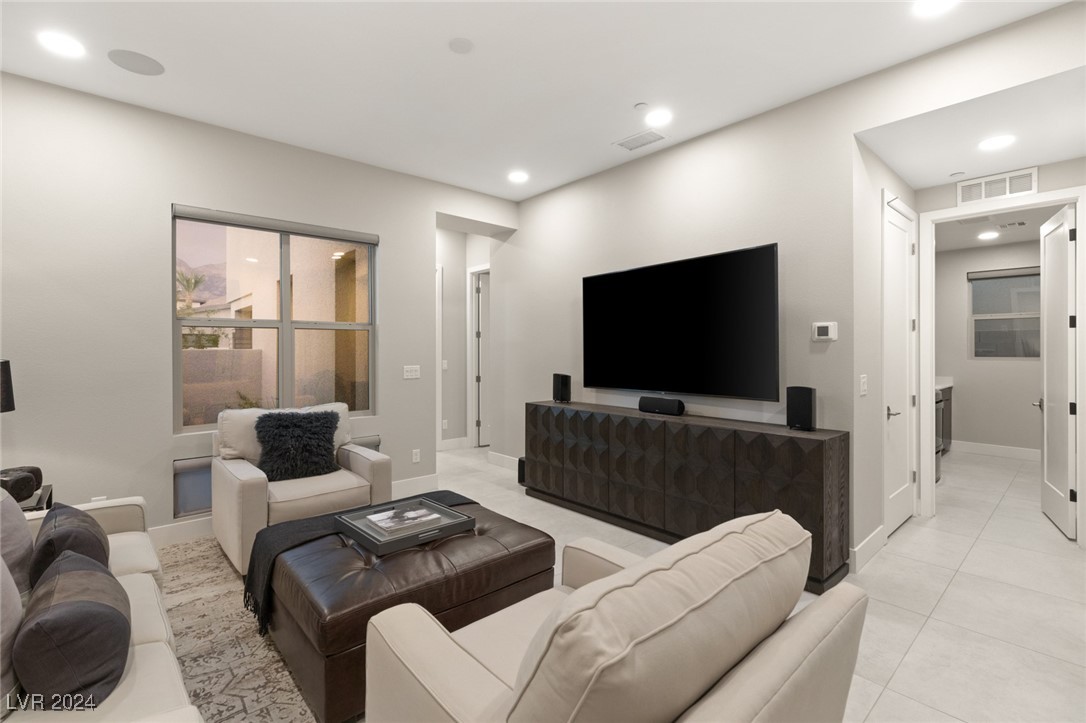 786 BOLIDE Street