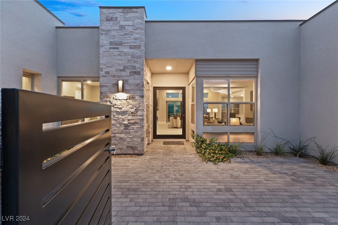 786 BOLIDE Street
