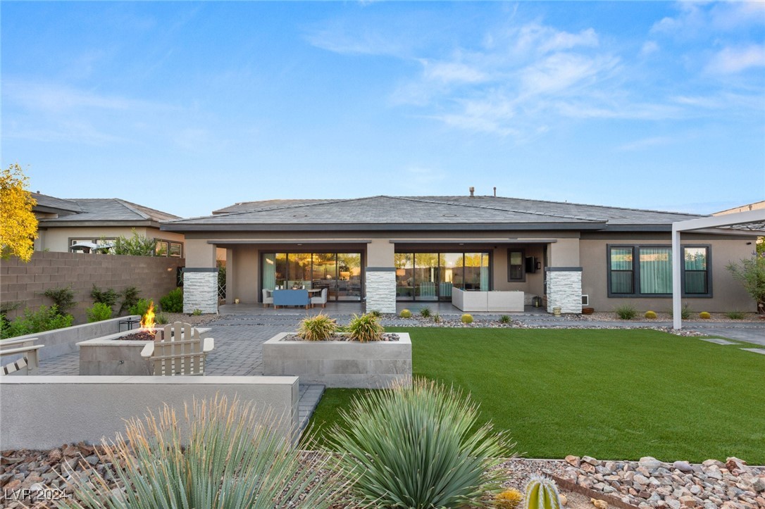 781 THISTLE FAIRWAY Street