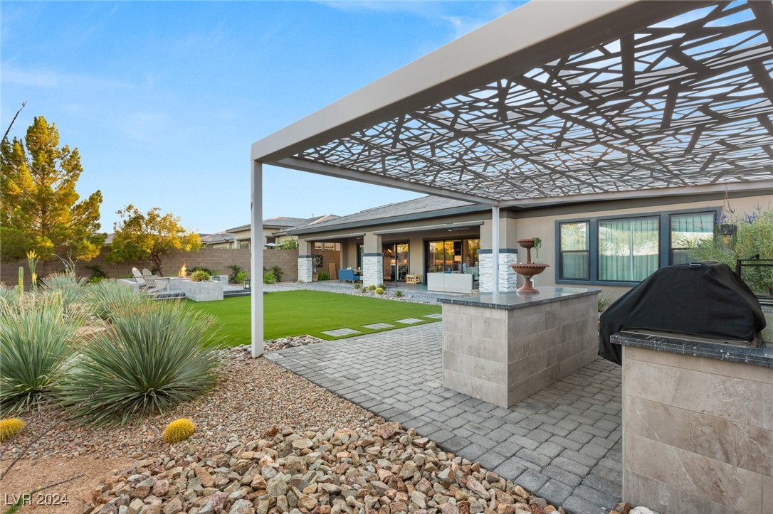 781 THISTLE FAIRWAY Street