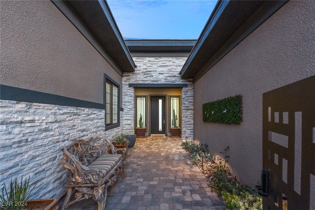 781 THISTLE FAIRWAY Street