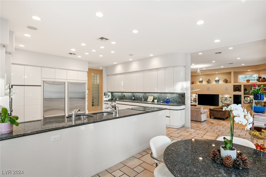 1509 GOLDEN OAK Drive