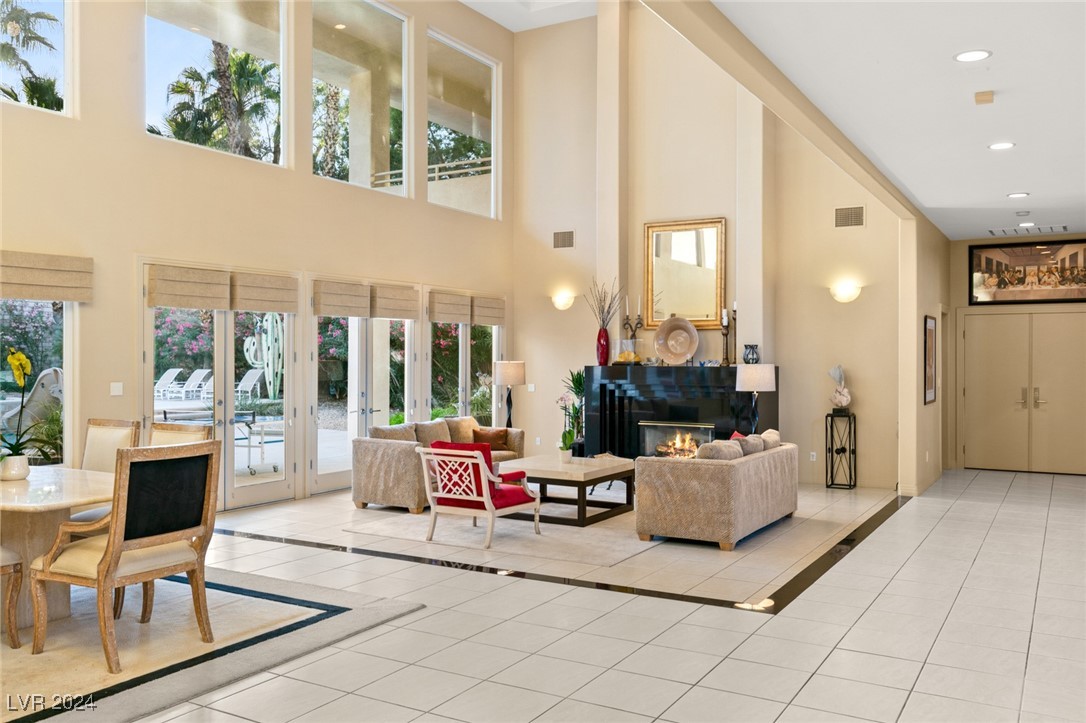 1509 GOLDEN OAK Drive
