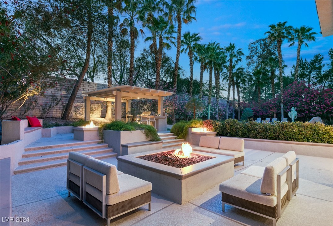 1509 GOLDEN OAK Drive