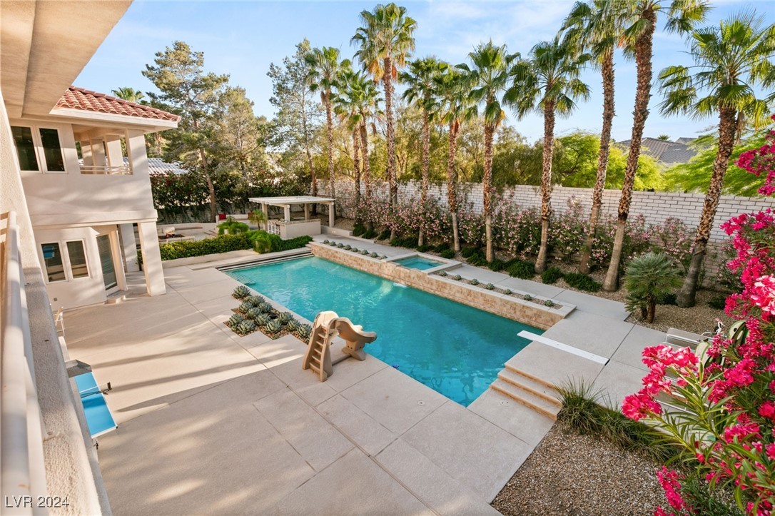 1509 GOLDEN OAK Drive