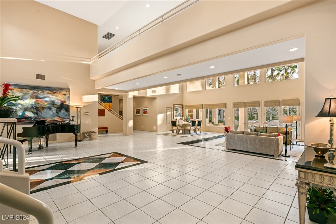 1509 GOLDEN OAK Drive