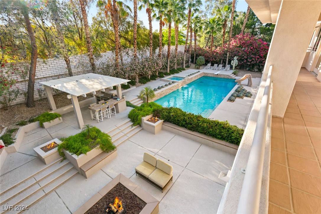1509 GOLDEN OAK Drive