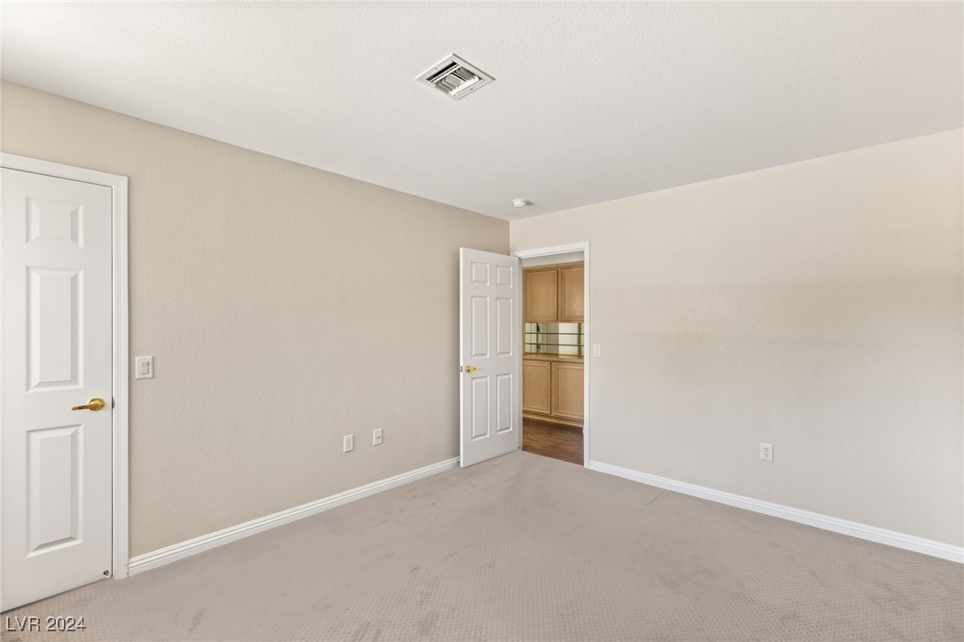 2905 Legend Drive