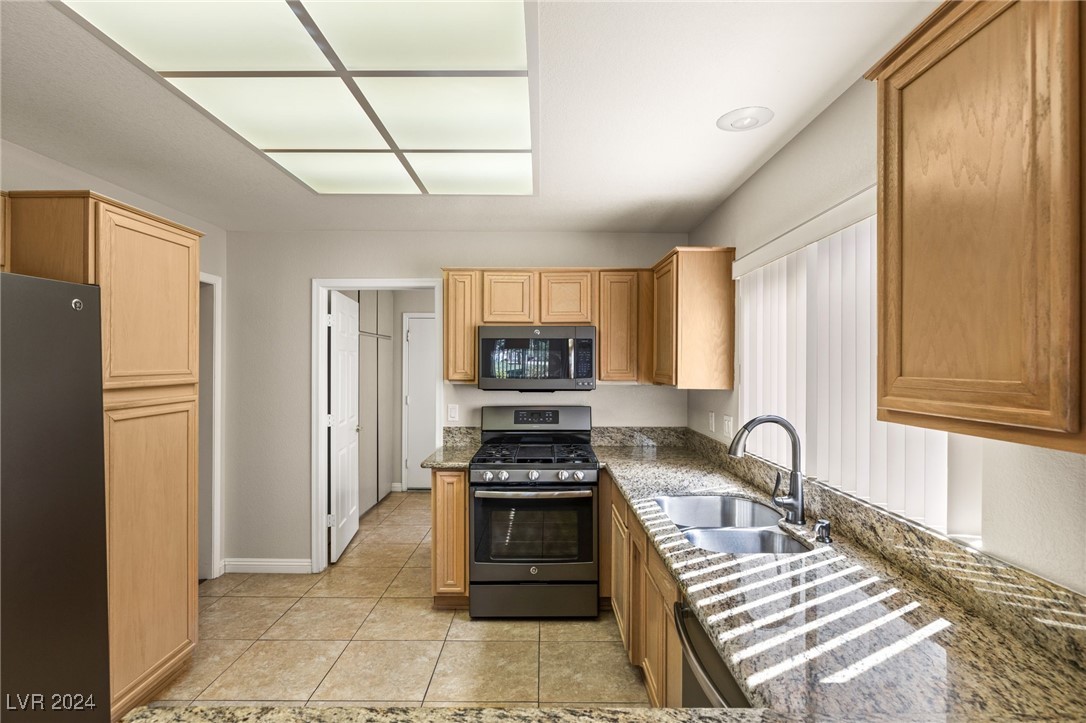 2905 Legend Drive