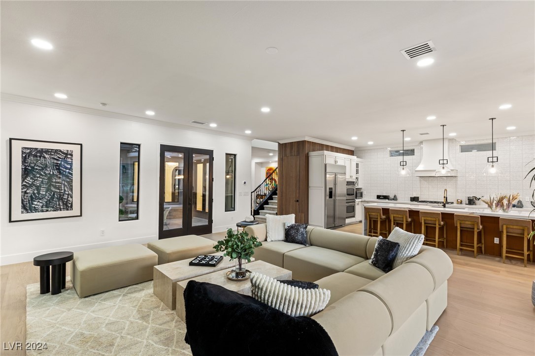 2137 Orchard Mist Street