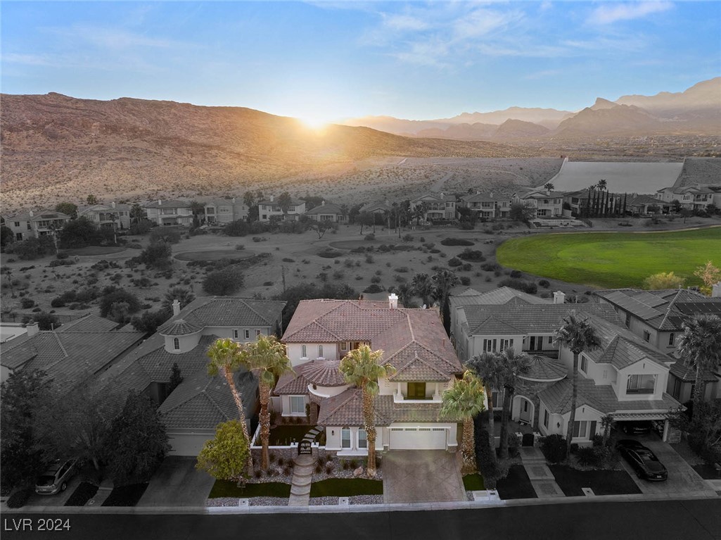 2137 Orchard Mist Street