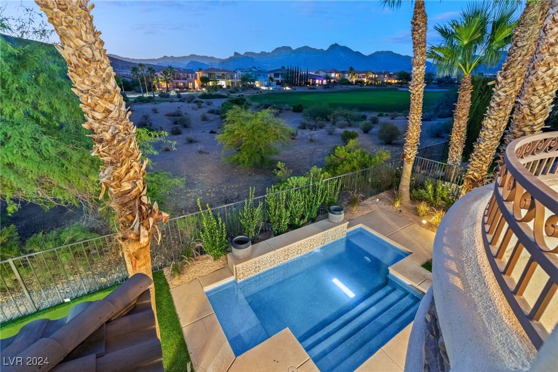 2137 Orchard Mist Street