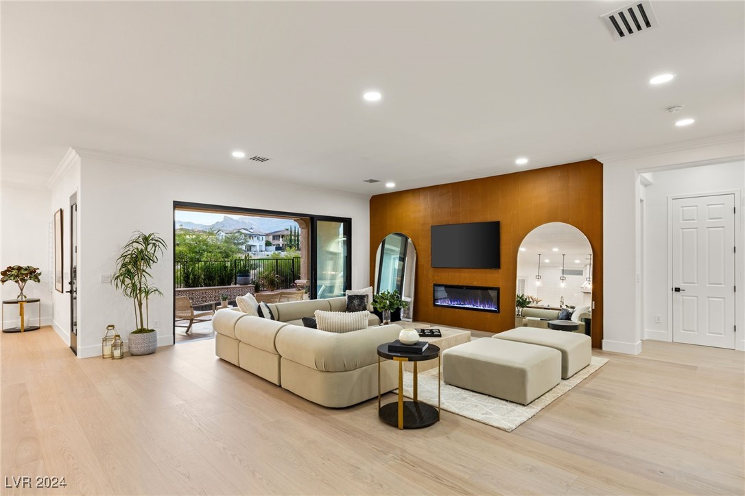2137 Orchard Mist Street