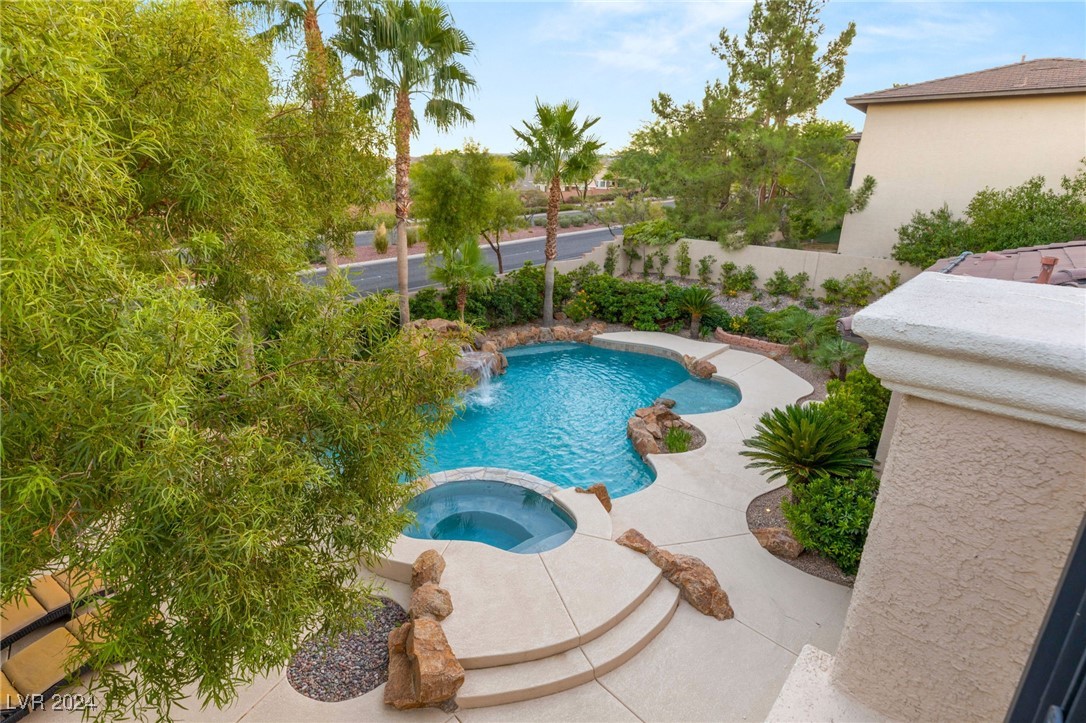 10805 BERINGER Drive