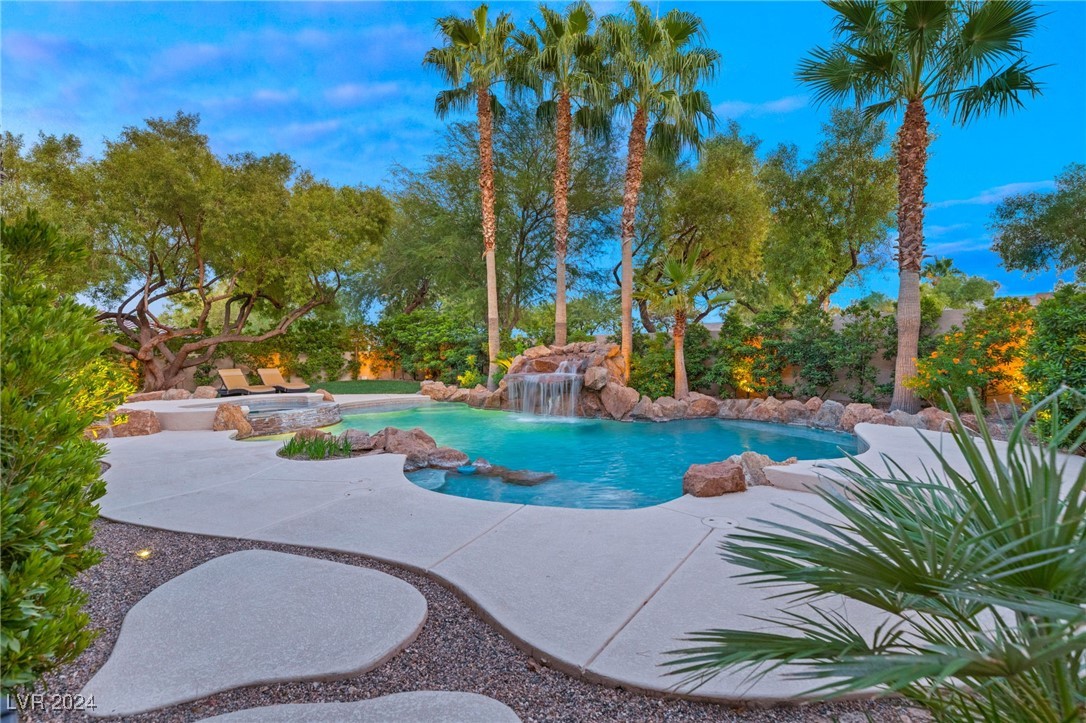 10805 BERINGER Drive