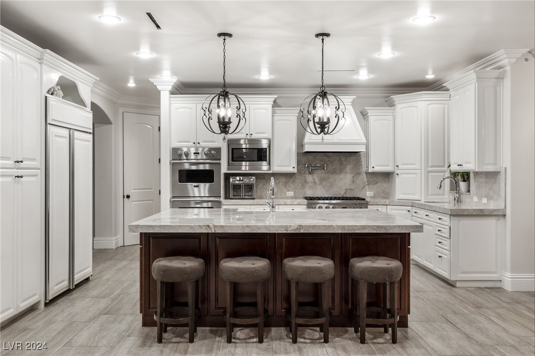 1212 Bunker Hollow Court