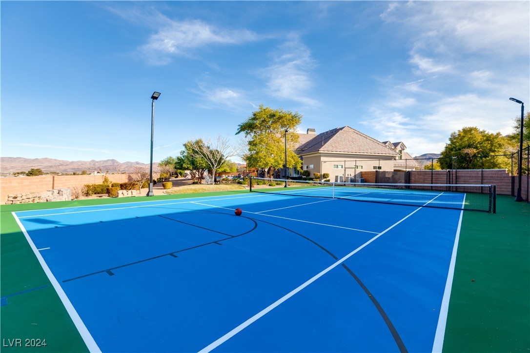 1212 Bunker Hollow Court