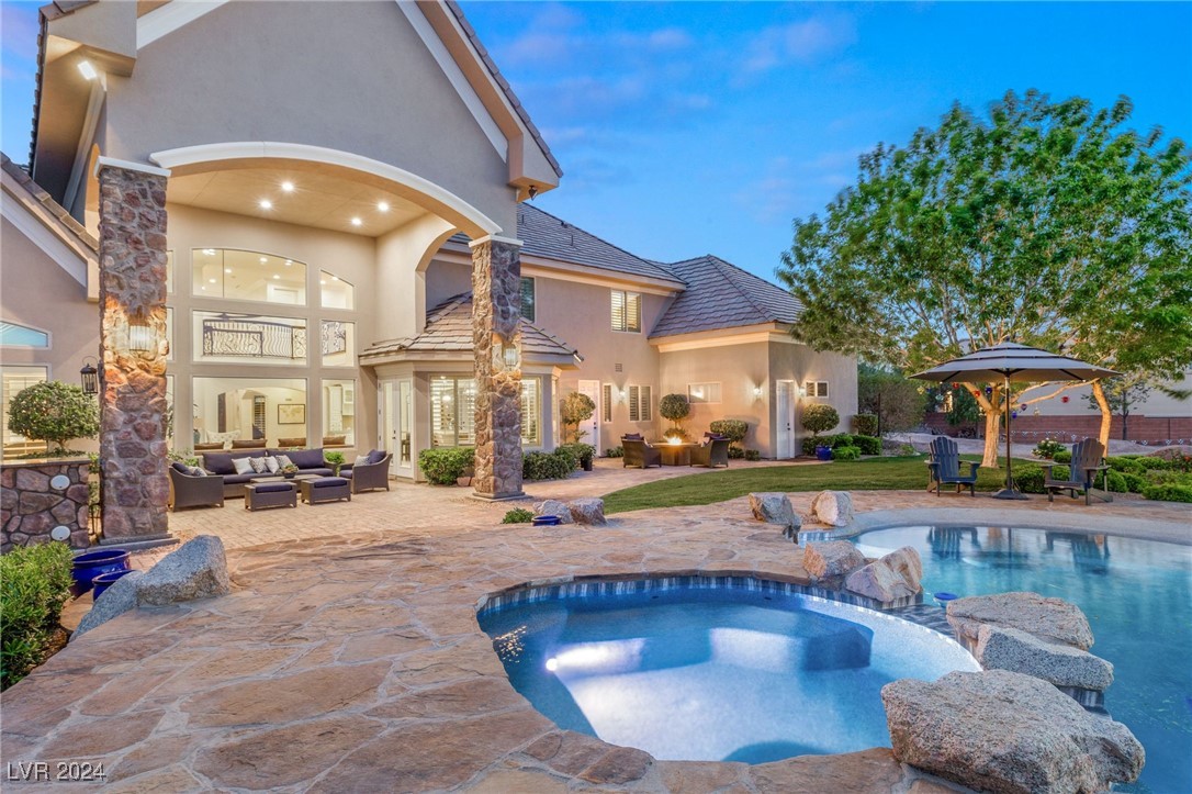 1212 Bunker Hollow Court