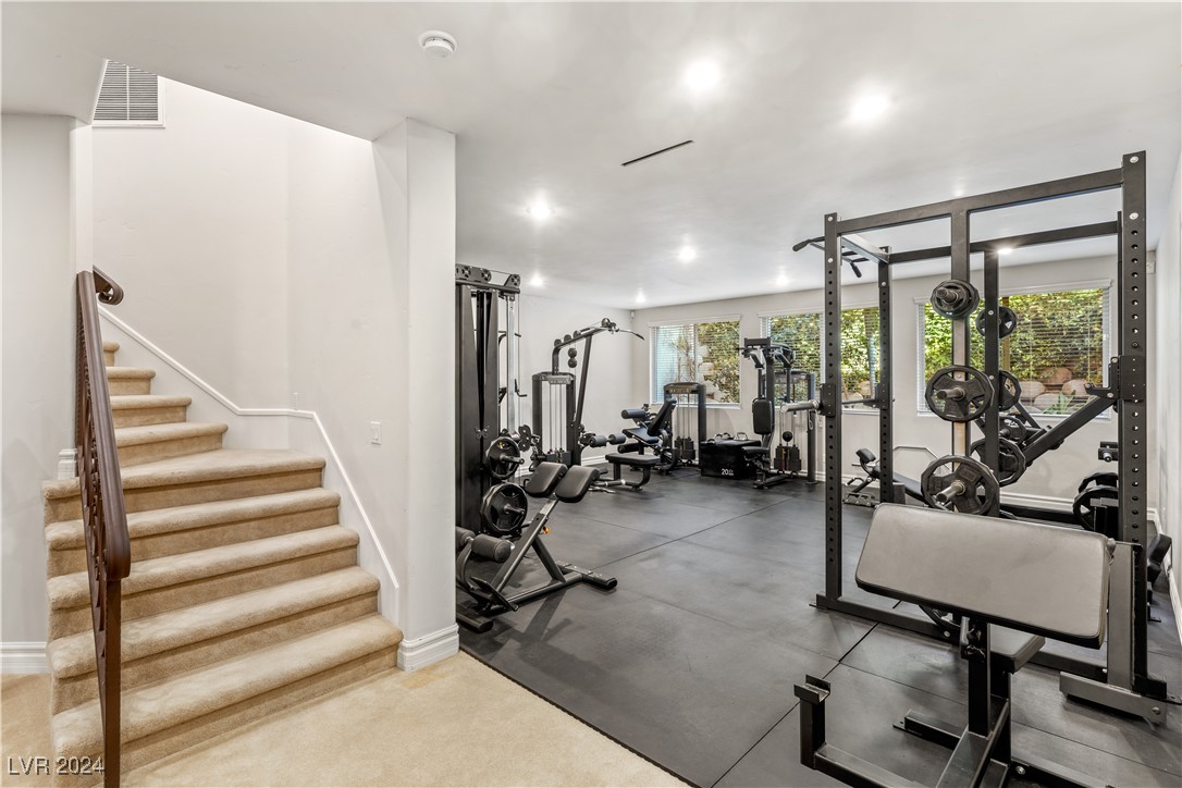 1212 Bunker Hollow Court