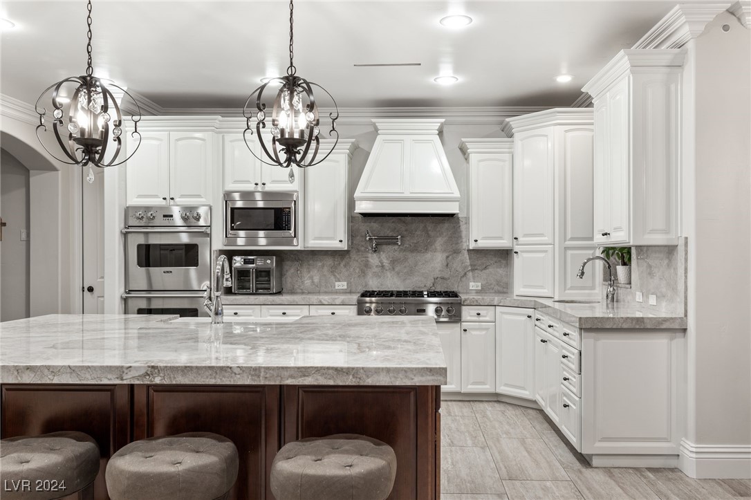 1212 Bunker Hollow Court