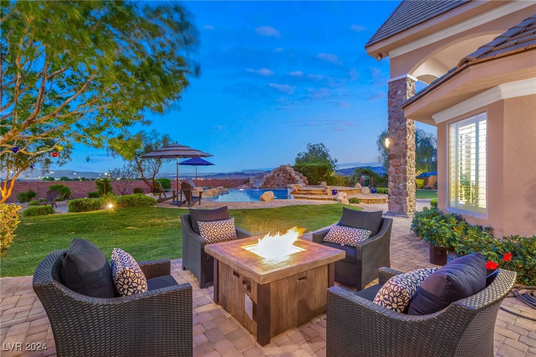 1212 Bunker Hollow Court