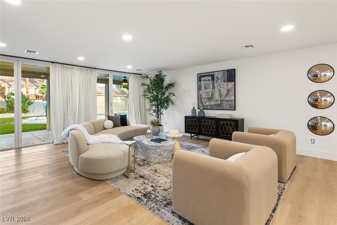 2020 LORO Court