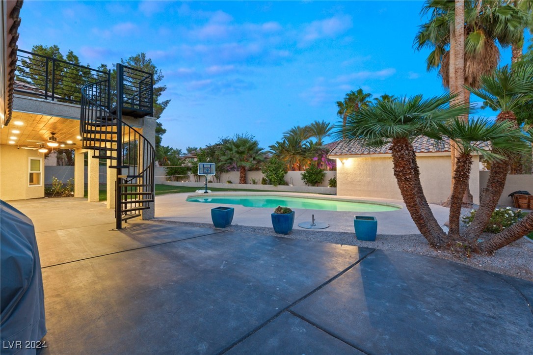 2020 LORO Court