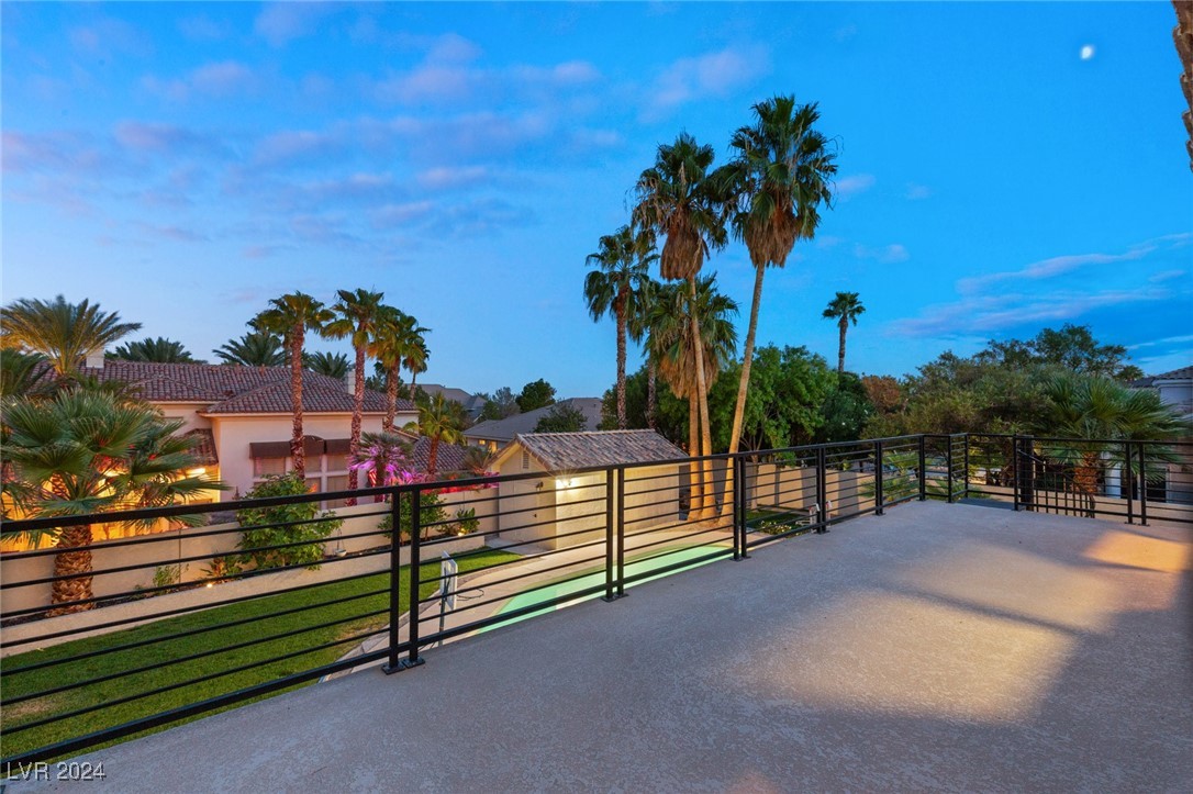 2020 LORO Court