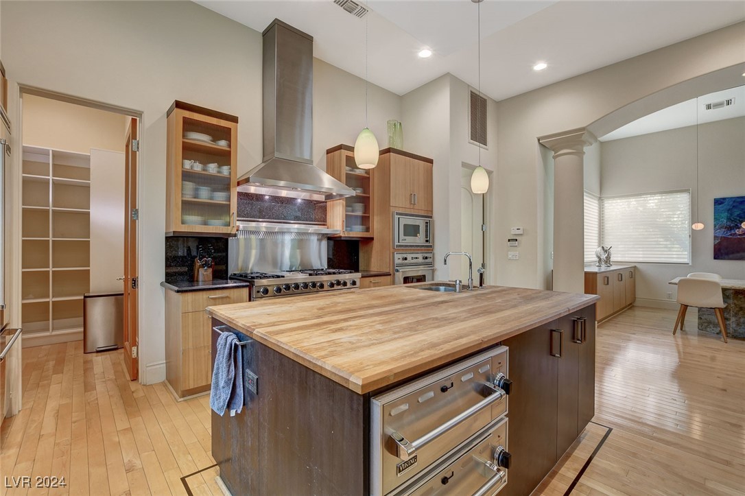 1540 Foothills Village Drive