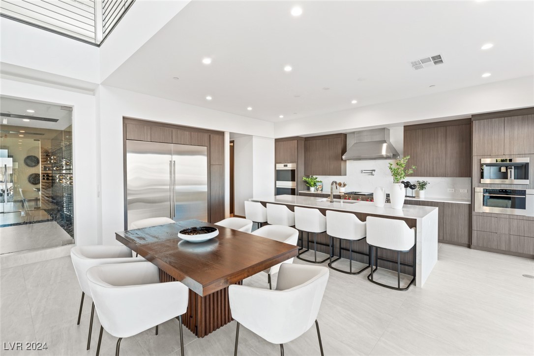 612 Dragon Mountain Court