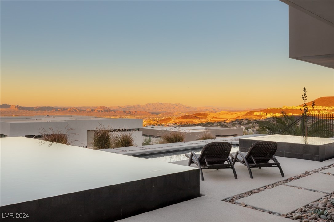 612 Dragon Mountain Court