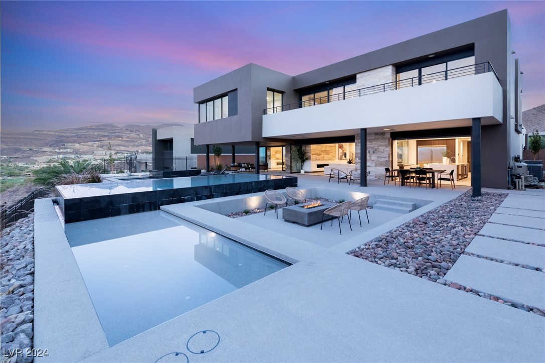 612 Dragon Mountain Court