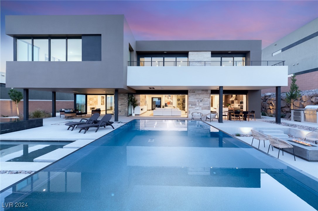 612 Dragon Mountain Court