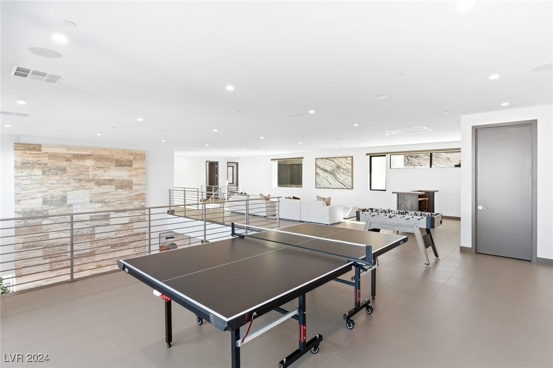 612 Dragon Mountain Court