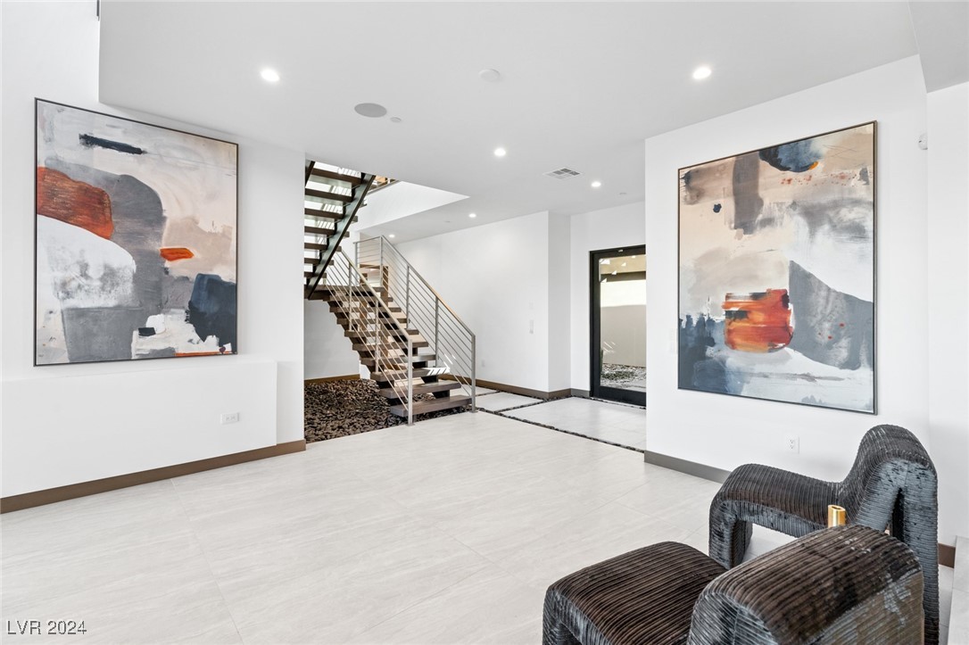 612 Dragon Mountain Court