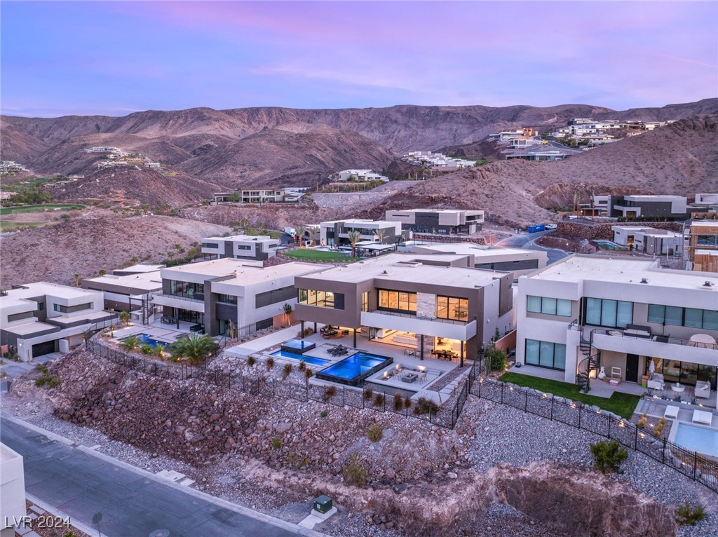 612 Dragon Mountain Court