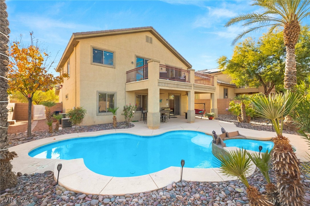 3116 COUNTRY DANCER Avenue