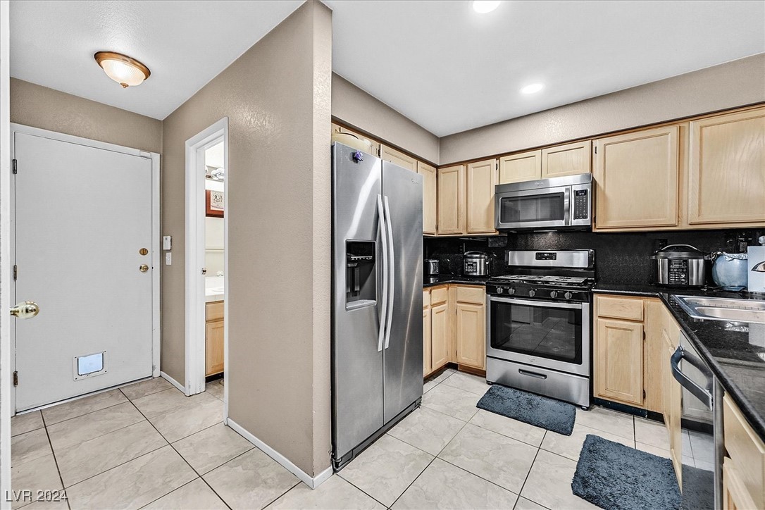 2749 BRIENZA Way